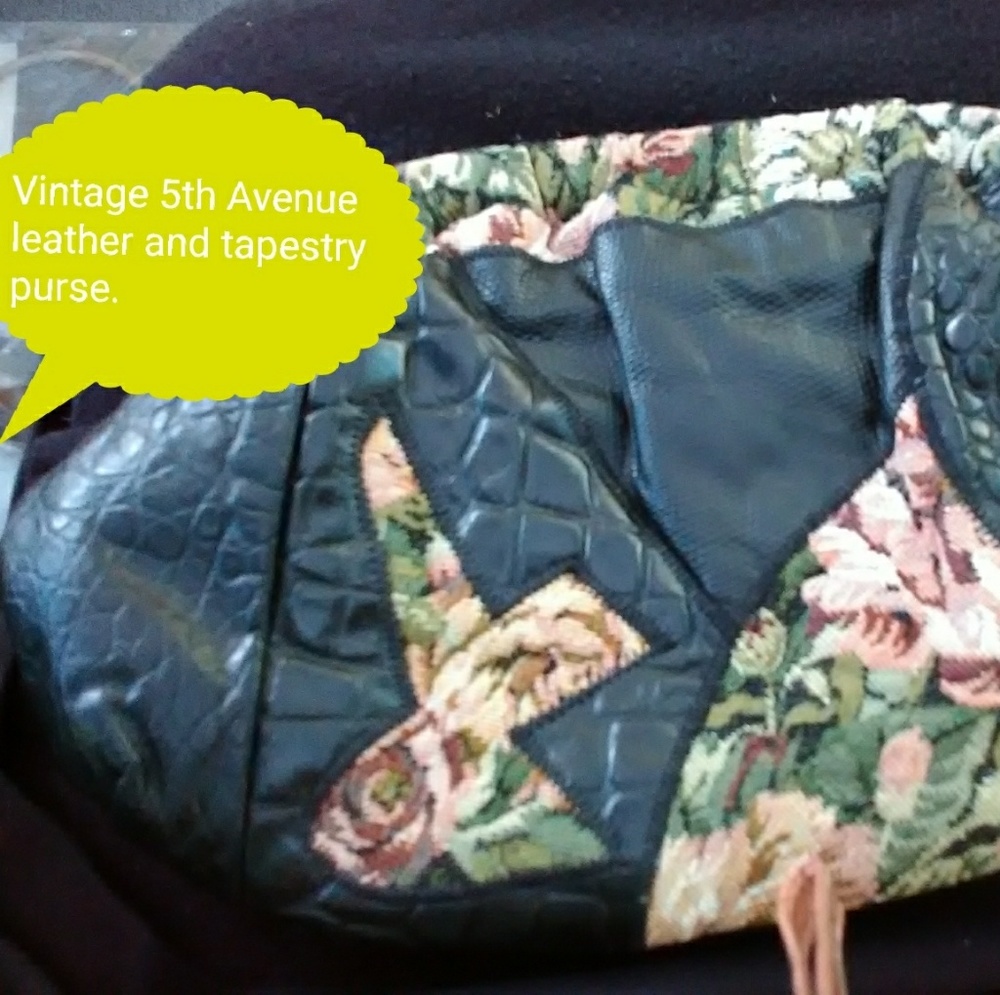 Vintage 5th Avenue purse